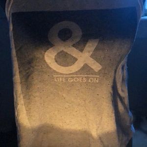 Graphic tee - & Life goes on